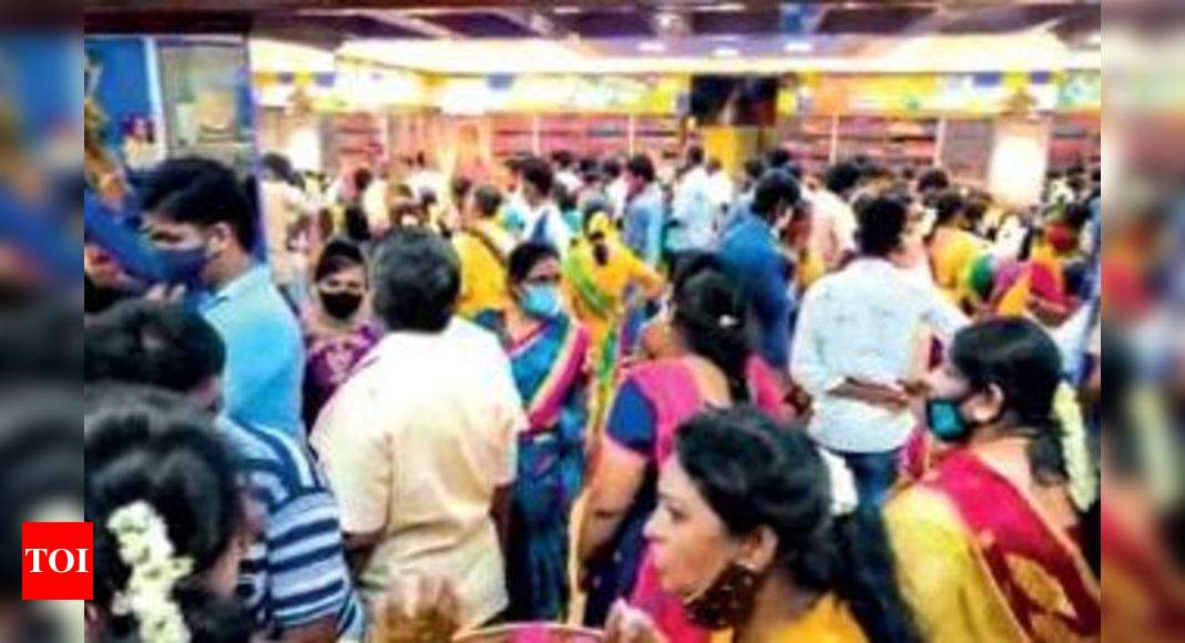 Wedding frenzy ups Covid risk in Kanchi