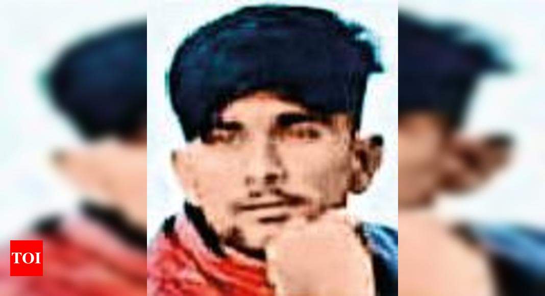 Minor Detained For Gondal Youths Murder 3 On The Run Rajkot News Times Of India 2845
