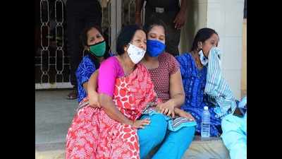 Karnataka: Chamarajanagar DC alleges Mysuru didn’t send oxygen on time