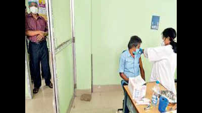 Vax booster: 4 lakh Covishield, 1 lakh Covaxin doses to arrive in Kolkata today