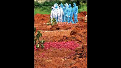 Karnataka: Body exhumed after hospital bungles