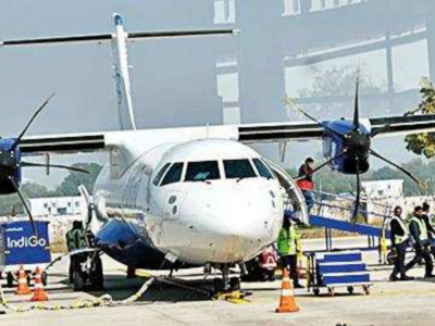 Uttar Pradesh: Flights cancelled as no of flyers dips due to Covid-19