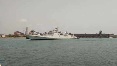 Navy cranks up Op Samudra Setu-II, first warship with oxygen supplies reaches Karnataka