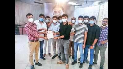 Rajkot: 70 Covid slayers donate plasma in special drive