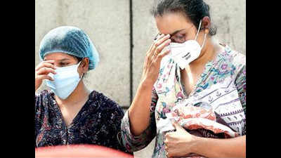Delhi hospitals breathe easier, but erratic supply still a headache