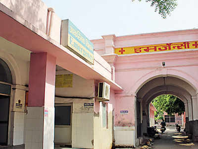 Ventilators sent by Centre gather dust at Agra district hospital