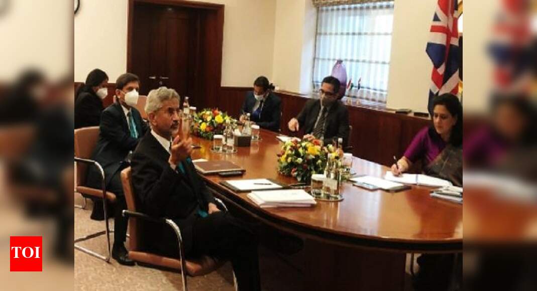 Jaishankar 'in isolation', but not wearing mask at meet | India News - Vimarsana News