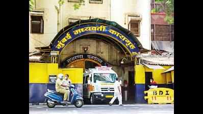 Maharashtra: Cops urged to avoid arrests in petty crimes