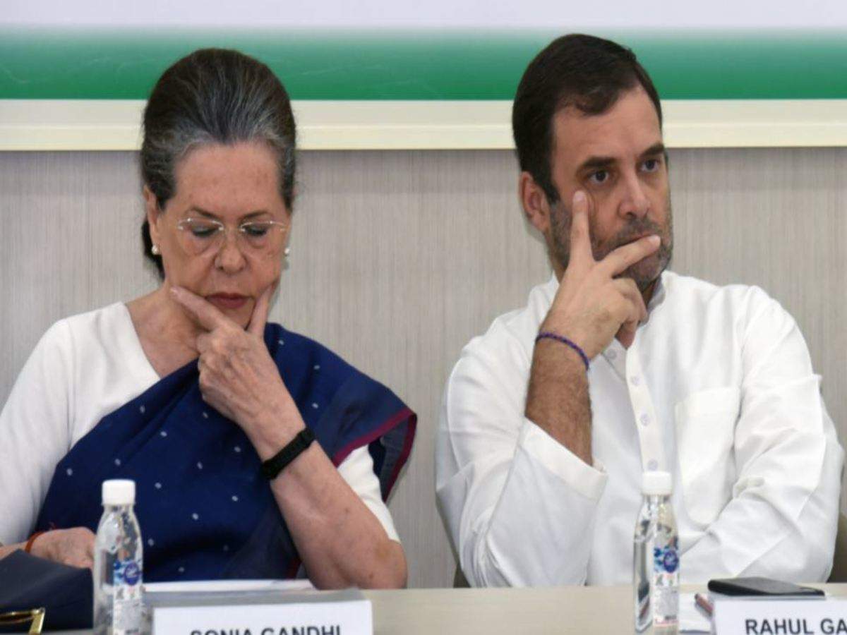 Sonia, Rahul slam govt over Covid crisis | India News - Times of India