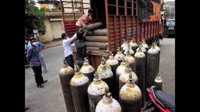 Agra: Supply of over 700 Oxygen cylinders to non-Covid hospitals found, probe on