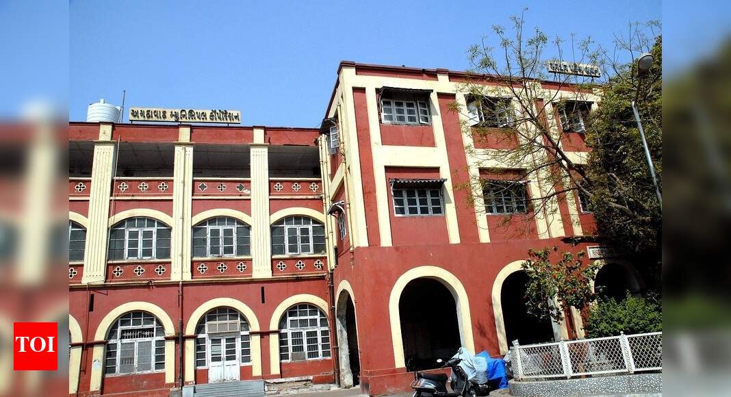 AMC’s Bodakdev plot sells for Rs 77 crore | Ahmedabad News - Times of India