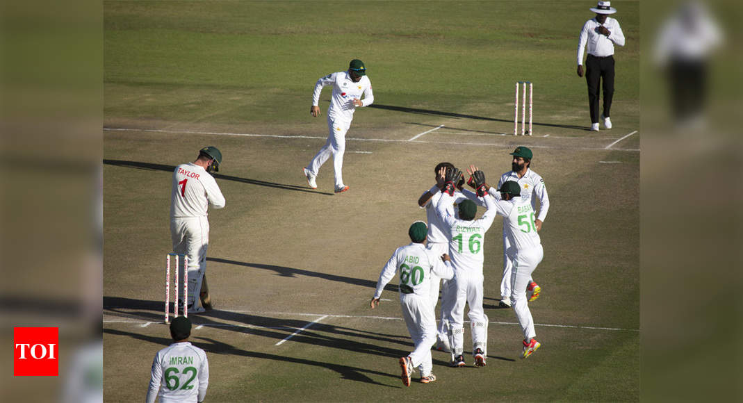 2nd Test: Zimbabwe 52/4 in reply to Pakistan’s imposing 510/8 declared | Cricket News – Times of India