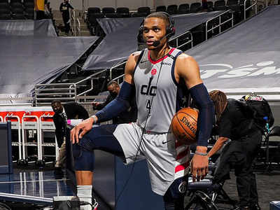 Russell Westbrook ties Oscar Robertson for most NBA triple-doubles