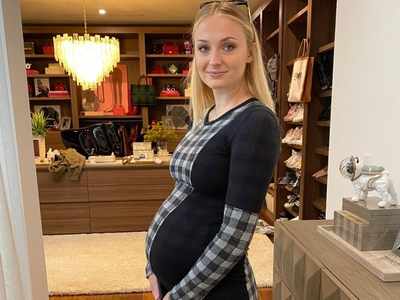 Mother's Day 2021! Joe Jonas shares a throwback picture of pregnant Sophie Turner