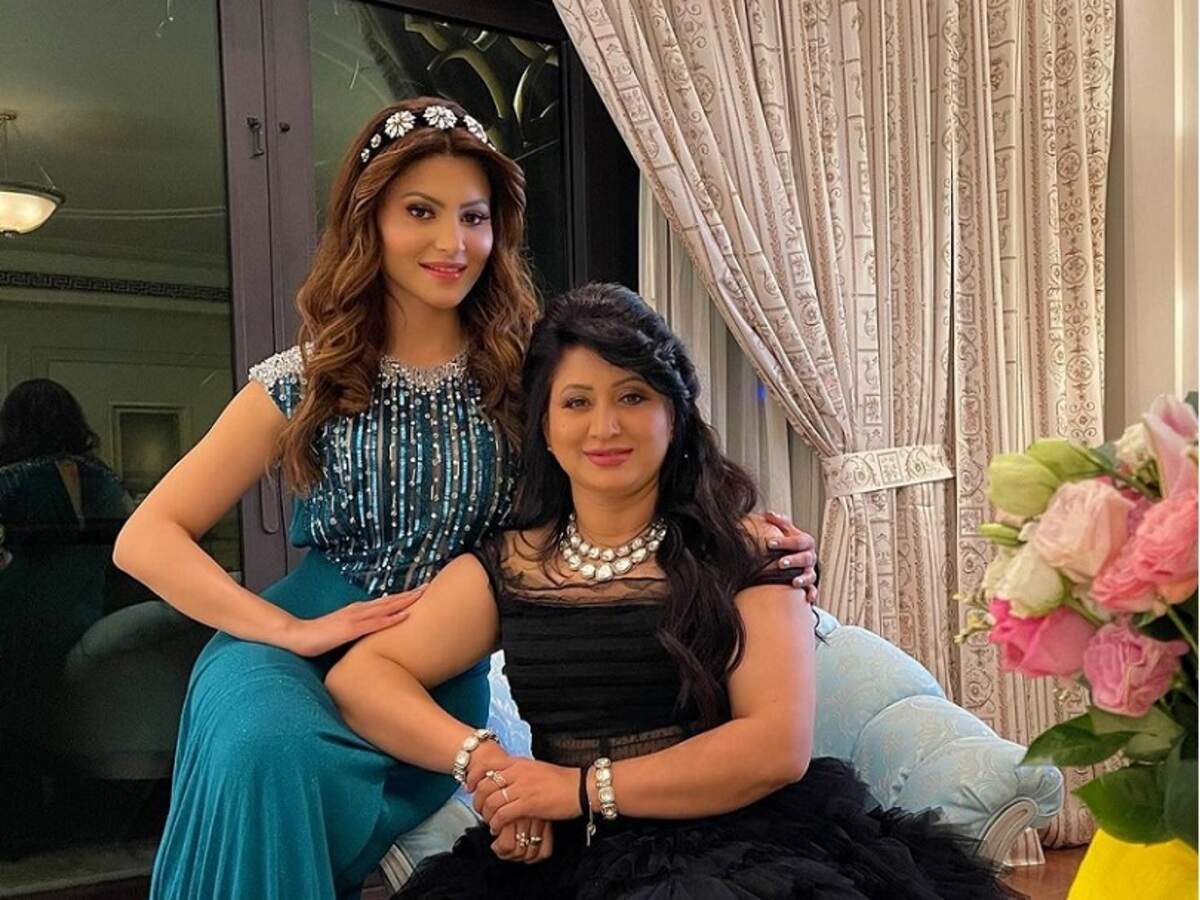 Exclusive! Urvashi Rautela surprised her mom with an indoor garden on ...