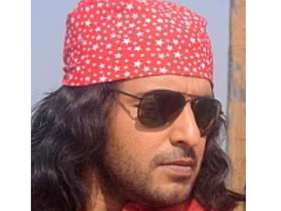 Vinay Anand looks unrecognisable in THIS throwback photo from 'Pagal Premi'
