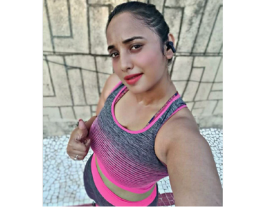 Rani Chatterjee motivates fans with a selfie