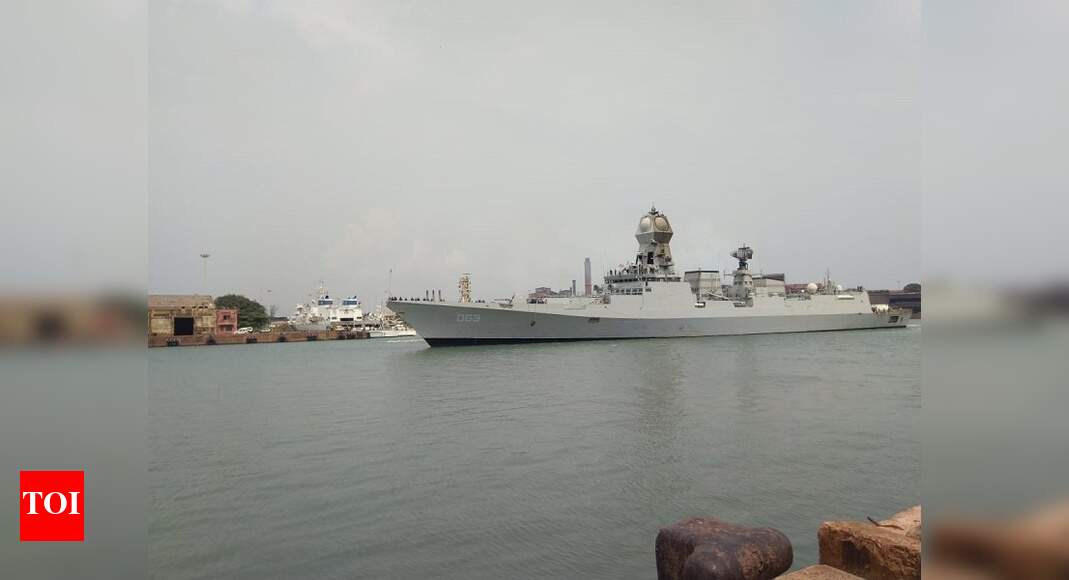 Three warships reach India with oxygen and medical supplies | India News - Vimarsana News