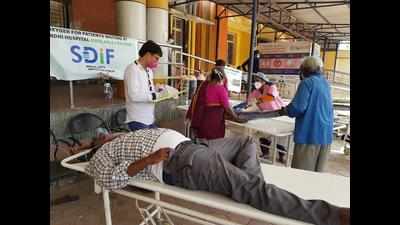 Hyderabad: NGOs offer free oxygen to patients awaiting admission