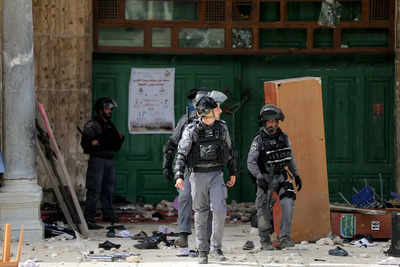 East Jerusalem hospital fills up after Al-Aqsa clashes