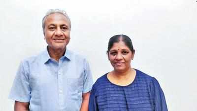 Never-say-die SSG head nurse defeats virus, hoodwinks death | Vadodara ...