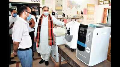 Banaskantha gets medical equipment