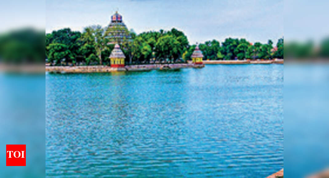 Tamil Nadu Teppakulam brimming with water in midsummer Madurai News