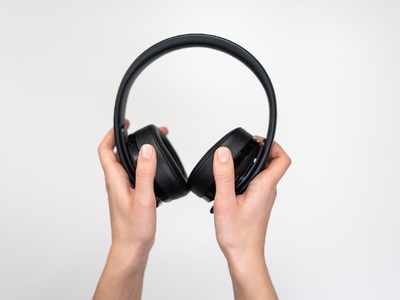 Sturdy Over-Ear Headphones To Be Your Ideal Jogging Buddy
