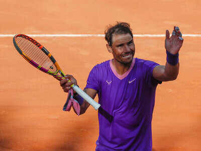 Rafael Nadal saves two match points to beat Denis Shapovalov and reach Rome quarter-finals