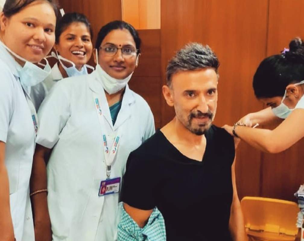 
This is why Rahul Dev removed his mask after taking COVID-19 vaccine shot

