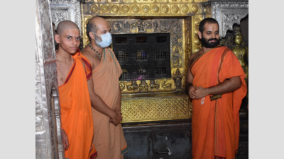 Karnataka: Pattabhisheka of Shri Vedavardhana Tirtha held