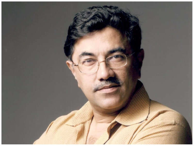Suneel Darshan recalls his association with Akshay Kumar