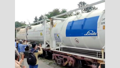 Karnataka receives second Oxygen Express with 120 MT oxygen