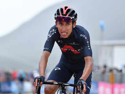 Egan Bernal takes Giro d Italia lead with stage nine triumph