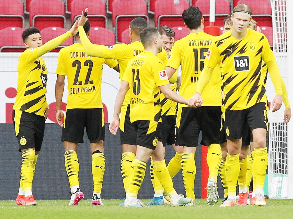 Borussia Dortmund Secure Champions League Spot With Sixth Straight Bundesliga Win Football News Times Of India