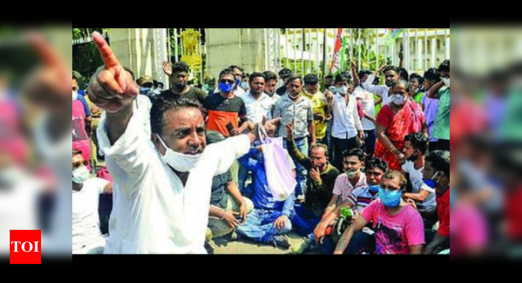 Narada case: Arrested TMC seniors taken to jail