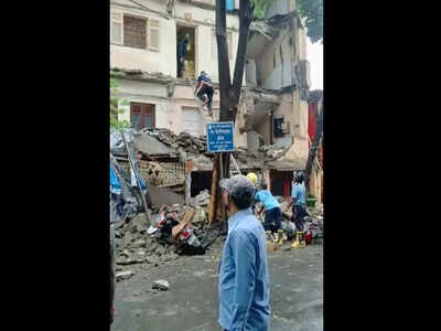 Bhayandar Building Collapse: Slab of building collapses in Bhayander