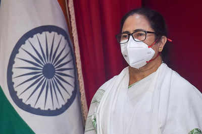 Mamata wants change of governor, writes to PM, President