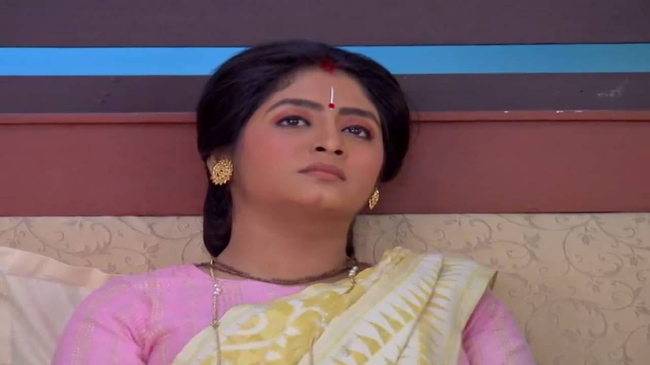 EP 879 - Krishnakoli - Indian Bengali TV Show - Zee Bangla - YouTube