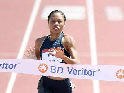 Allyson Felix dominates 400m, runs fastest time in nearly four years