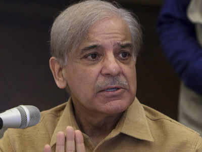 Pakistan opposition leader Shahbaz Sharif on no-fly list, files contempt petition against govt
