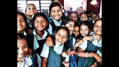 Maharashtra reduces school fee for RTE students