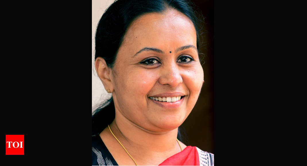 Veena George Ex Journalist Veena George May Be Kerala Health Mantri Kochi News Times Of India