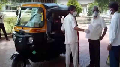 Covid-19: Kalaburagi deploys auto ambulances to help patients