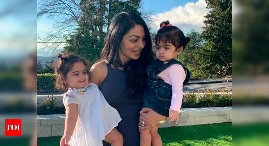 The Video Neeru Bajwa And Her Daughters Grooving To A Punjabi Song Is The Cutest Thing You Will