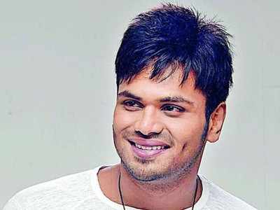 Manchu Manoj to provide household essentials to 25,000 families in Telangana and AP