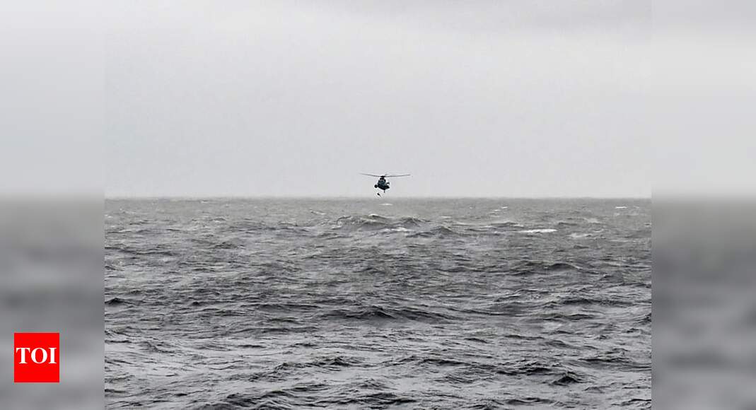 Cyclone Tauktae: Indian Navy carried out rescue operations in very low visibility, high tides | India News - Vimarsana News