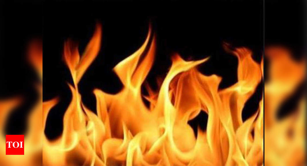 Kolkata: Fire at century-old bldg in Dalhousie