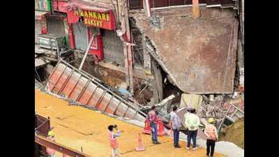 After road caves in at Delhi Metro site, transport minister Kailash Gahlo orders probe