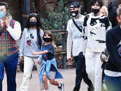 Kourtney Kardashian, Travis Barker take their kids to Disneyland